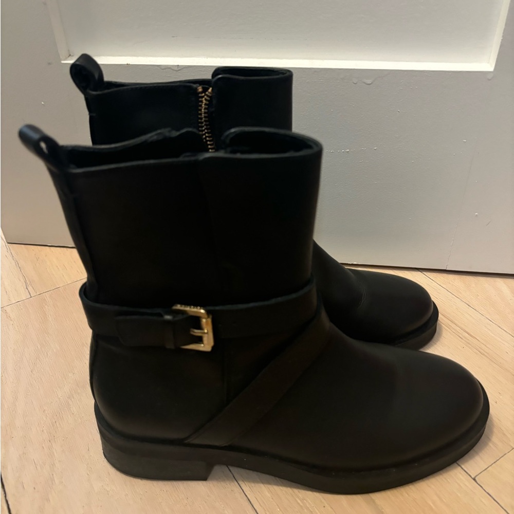 Leather riding boots